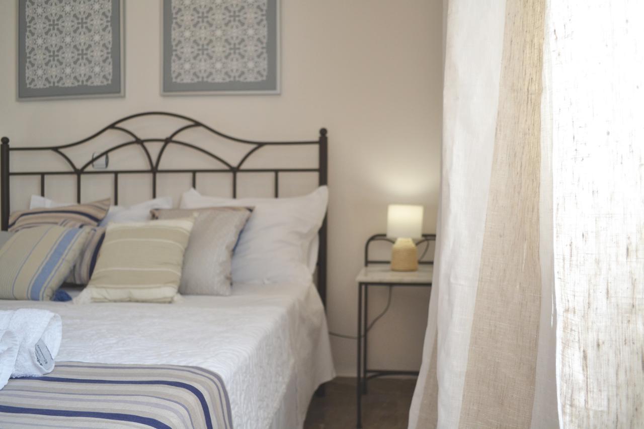Ariadne & Theseus Apartments Naxos City Экстерьер фото